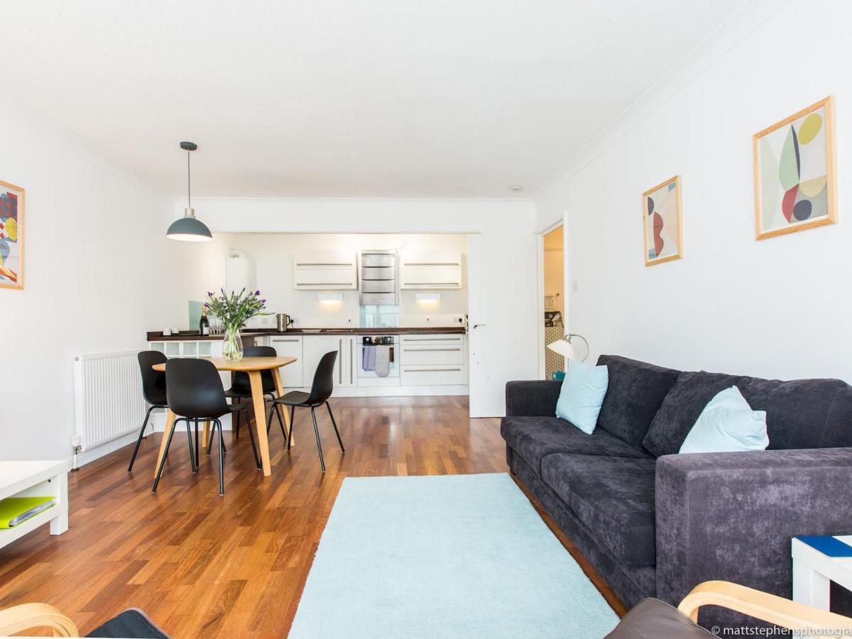 Pass The Keys - New Striking Seaside 2 Bed Flat Heart Of *