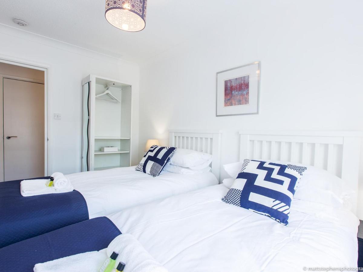 Apartment Pass The Keys - New Striking Seaside 2 Bed Flat Heart Of *